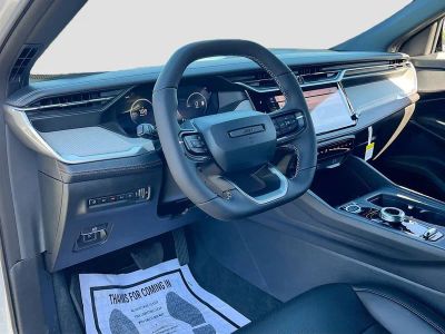 2026 Jeep Cherokee — photo 9 view