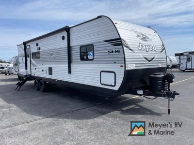 2026 Jayco Jay Flight SLX 295TBS — front three-quarter view