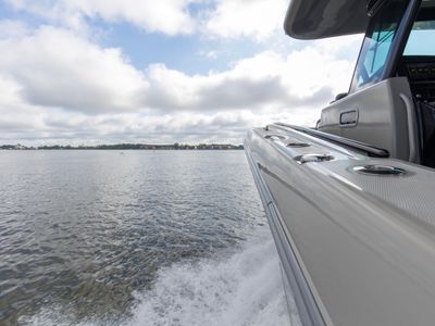 2022 Hcb 42 Lujo - Photo 35