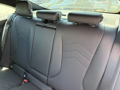 2025 BMW 2 Series — photo 18 view
