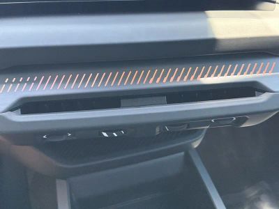 2025 BMW 2 Series — photo 31 view