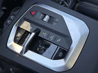 2025 BMW 2 Series — photo 33 view