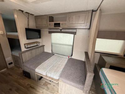 2019 Forest River RV Palomino — photo 18 view