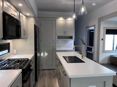 2026 Brinkley Model Z - Photo 11