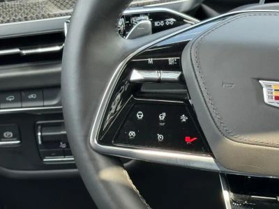 2025 Cadillac Escalade - Photo 25