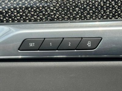 2025 Cadillac Escalade - Photo 17