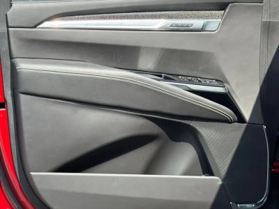 2025 Cadillac Escalade - Photo 16
