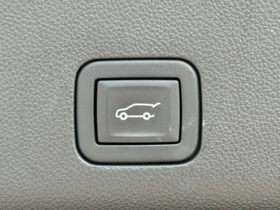 2025 Cadillac Escalade - Photo 37