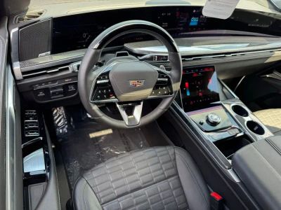 2025 Cadillac Escalade - Photo 24