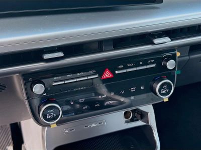 2026 Hyundai IONIQ 9 — photo 12 view