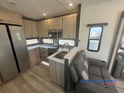 2025 Forest River RV Cardinal - Photo 10