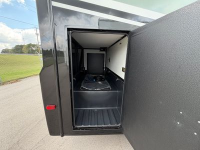 2026 Grand Lineage Series M - Photo 8