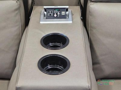 2025 Venture RV SportTrek Touring Edition - Photo 39