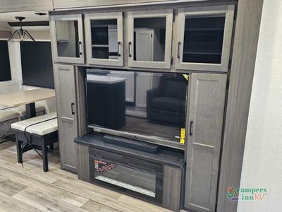 2025 Venture RV SportTrek Touring Edition - Photo 43