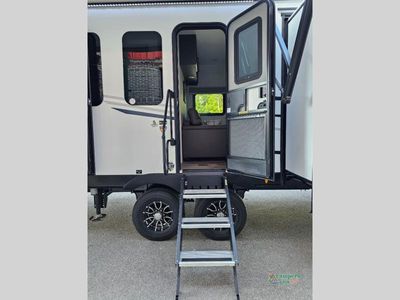 2025 Venture RV SportTrek Touring Edition - Photo 7