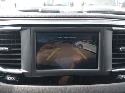 2023 Chrysler Voyager - Photo 17