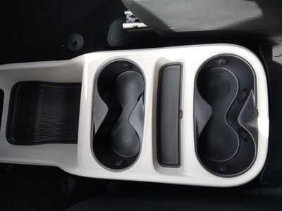 2023 Chrysler Voyager - Photo 23
