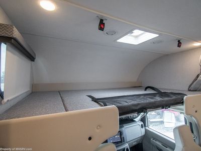 2026 Thor Motor Coach Four Winds - Photo 5