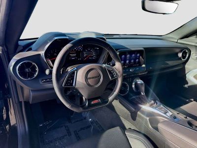 2024 Chevrolet Camaro — photo 9 view