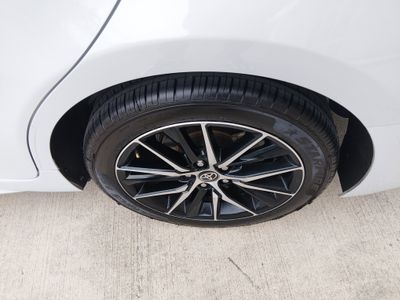 2024 Toyota Camry — photo 10 view