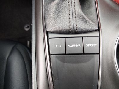 2024 Toyota Camry — photo 17 view