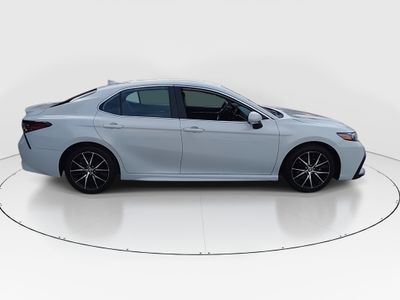 2024 Toyota Camry — photo 8 view