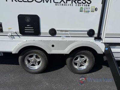 2026 Coachmen RV Freedom Express Ultra Lite - Photo 7