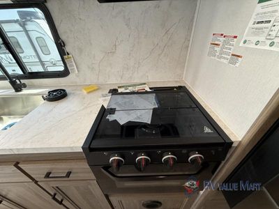 2026 Coachmen RV Freedom Express Ultra Lite - Photo 14