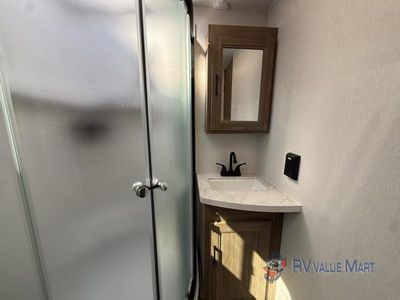 2026 Coachmen RV Freedom Express Ultra Lite - Photo 19