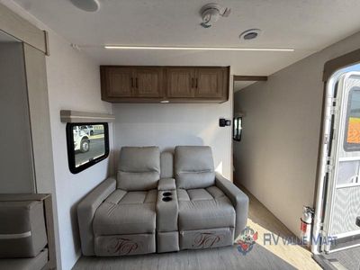 2026 Coachmen RV Freedom Express Ultra Lite - Photo 12