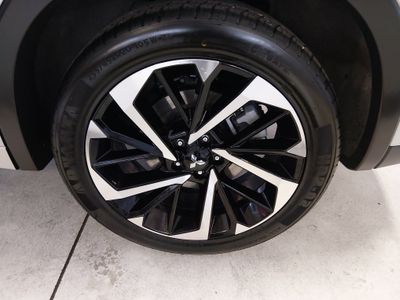 2024 Mitsubishi Outlander — photo 10 view