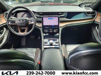 2023 Jeep Grand Cherokee L — photo 17 view
