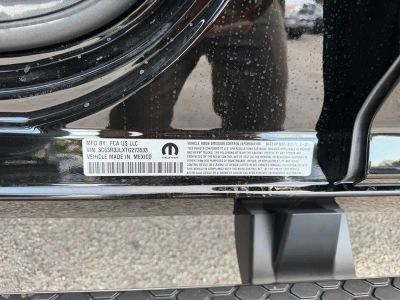 2026 Ram 3500 — photo 17 view
