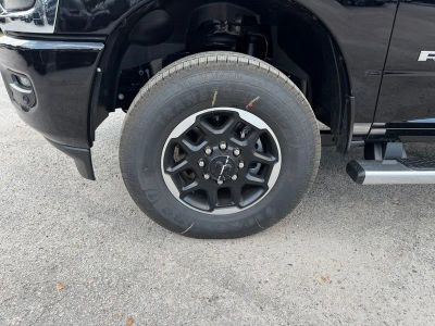 2026 Ram 3500 — photo 10 view