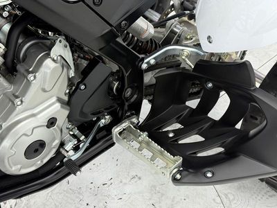 2025 Yamaha Raptor 700 - Photo 15