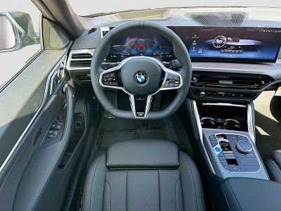 2026 BMW i4 — photo 17 view