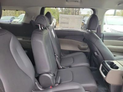 2026 Kia Carnival Hybrid — photo 31 view