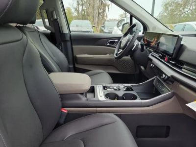 2026 Kia Carnival Hybrid — photo 33 view