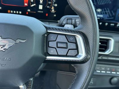 2025 Ford Mustang — photo 23 view