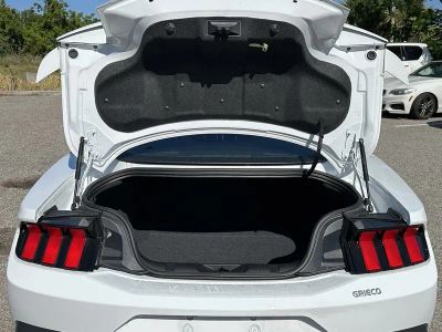 2025 Ford Mustang — photo 11 view
