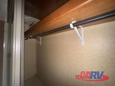 2008 Winnebago Journey - Photo 30
