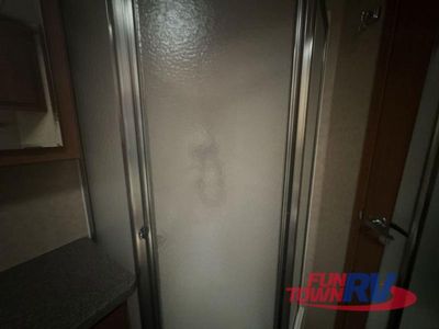 2008 Winnebago Journey - Photo 24