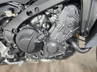2025 Yamaha Tracer 9 - Photo 14