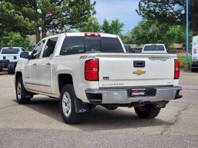 2015 Chevrolet Silverado 1500 — rear three-quarter view