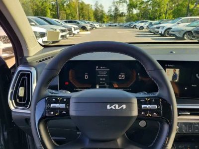 2026 Kia Sorento — photo 13 view