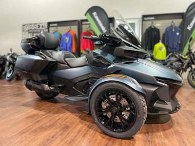 2025 Can-Am Spyder RT Limited Dark Wheels - Photo 2