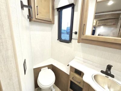 2026 Fleetwood BOUNDER - Photo 21