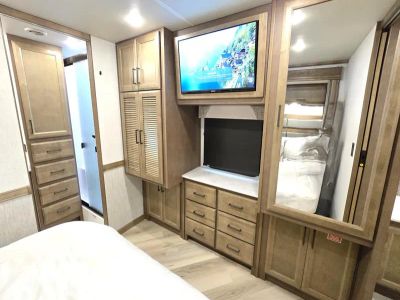 2026 Fleetwood BOUNDER - Photo 19