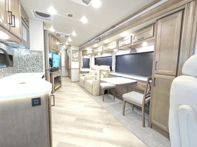 2026 Fleetwood BOUNDER - Photo 13
