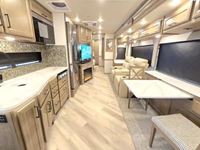 2026 Fleetwood BOUNDER - Photo 5